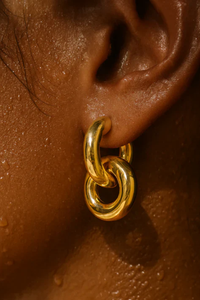 Ellie Solana Interlocking Hoop Earring - Gold