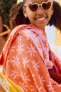 Weezie Kids Beach Towel - Petal Pop