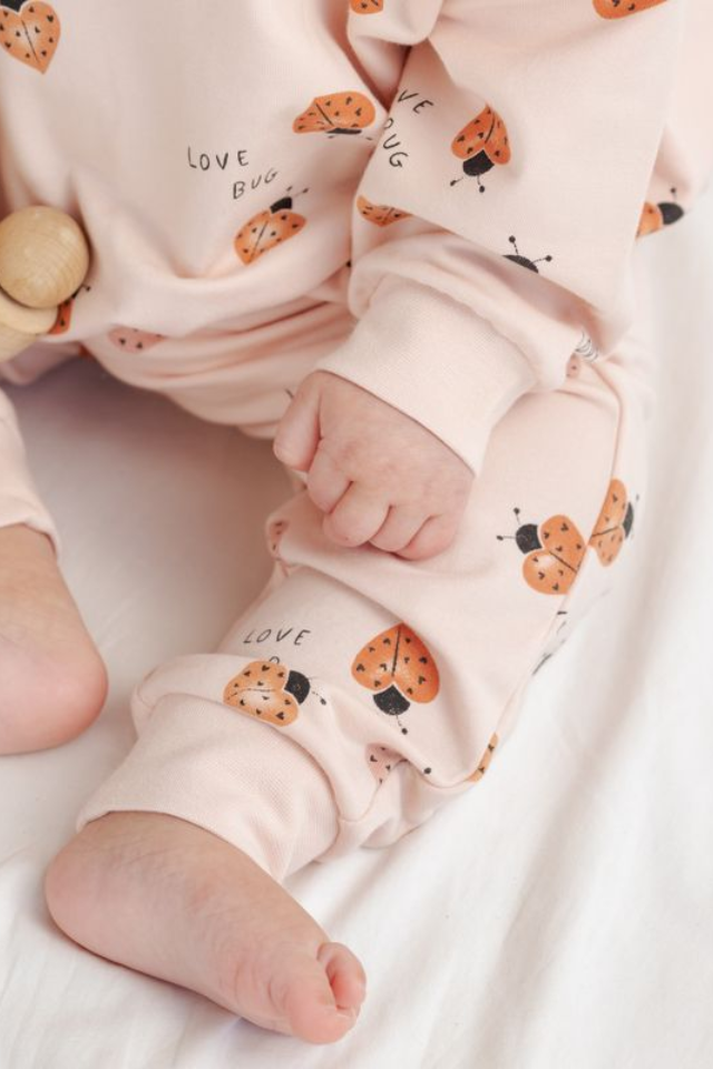 Quincy Mae Relaxed Sweatshirt - Love Bug