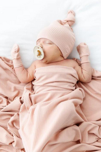 Lou Lou and Company Ribbed Swaddle Blanket - Audrey