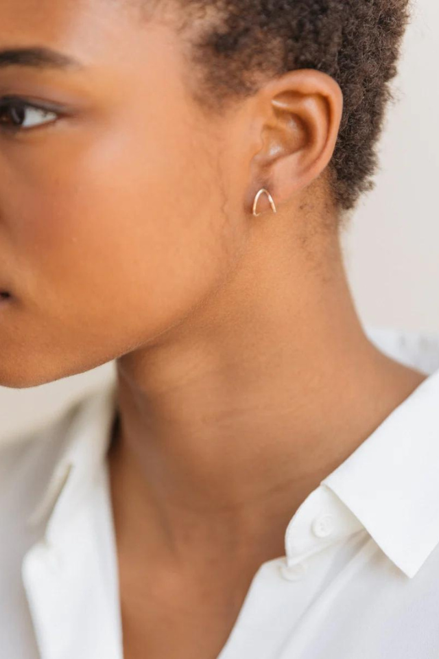 ABLE Ear Hugs Earring - Silver