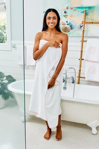 Weezie Signature Bath Sheet - Ballet Pink on White