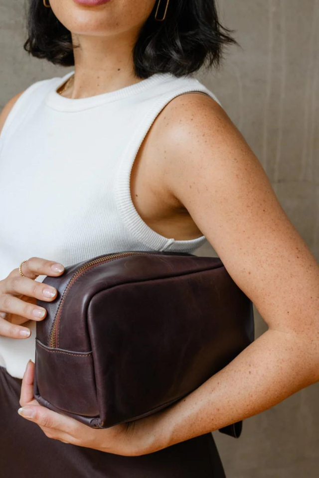ABLE Avery Dopp Kit - Chocolate Brown
