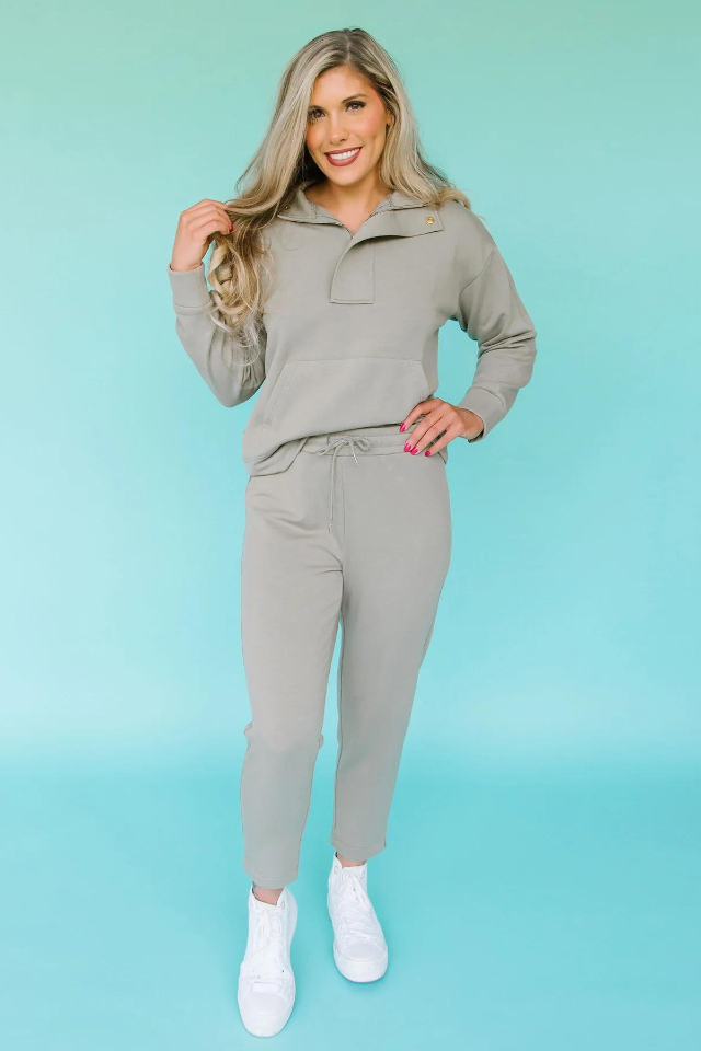 Mary Square Carson Pants - Olive